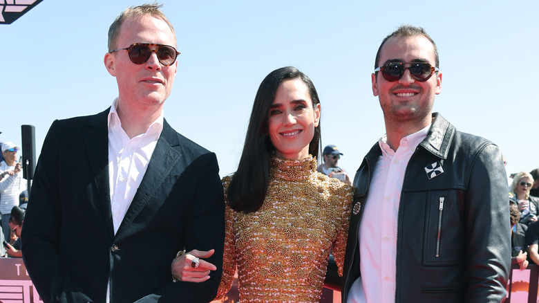 Paul Bettany, Jennifer Connelly, and Kai Dugan