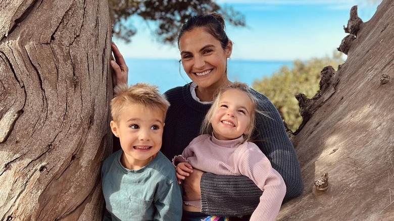 Annie, Vincent, and Vida smiling