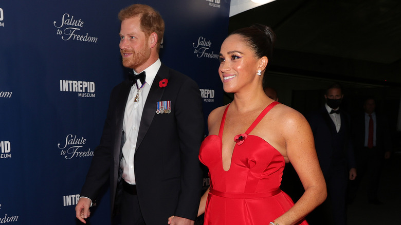 Prince Harry & Meghan Markle walking