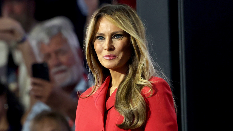 Melania Trump forced smile RNC