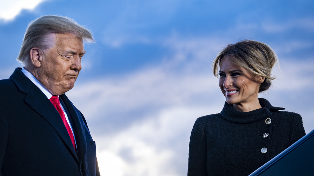 Melania and Donald Trump before boarding Air Force One