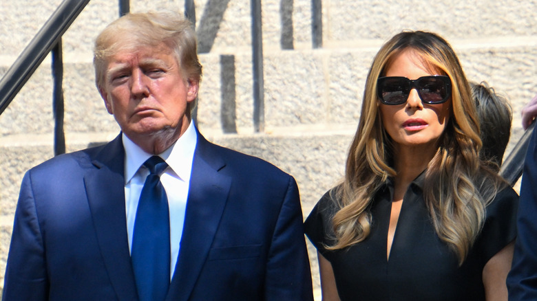 Donald Trump and Melania Trump standing together