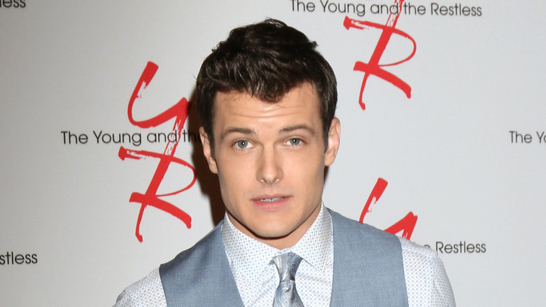 Michael Mealor posing