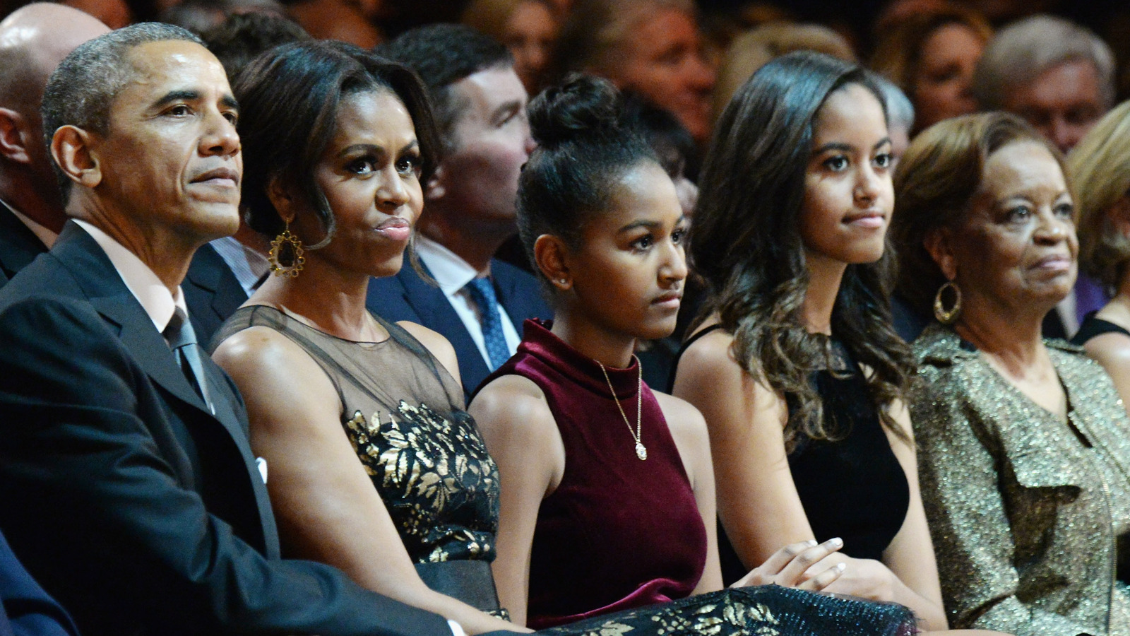 Michelle Obama Reveals Sassy One-Liner She Used To Keep Malia And Sasha's Behavior In Check