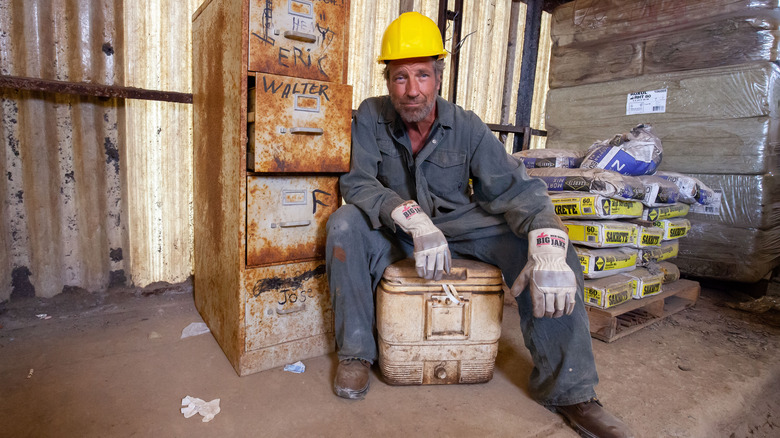 Mike Rowe on the set of Dirty Jobs