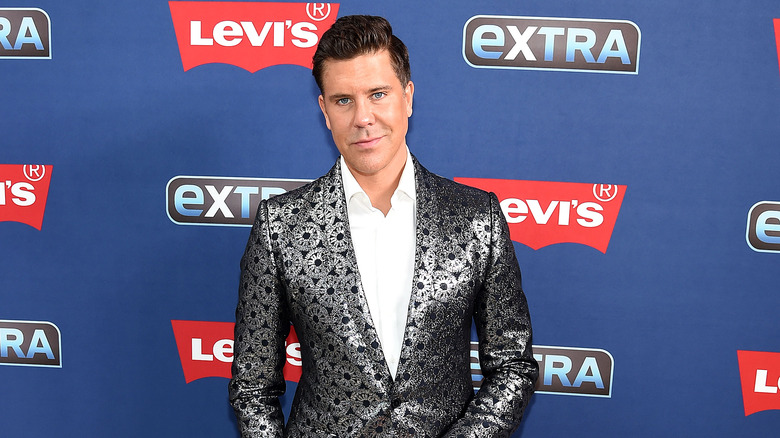 Fredrik Eklund posing on red carpet