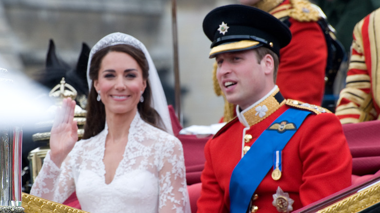 Kate Middleton waving