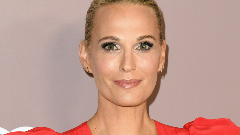 Molly Sims smiling