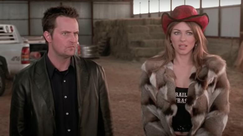 Matthew Perry and Elizabeth Hurley acting in Serving Sara