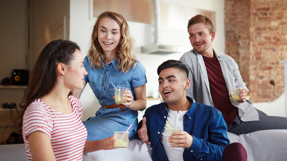 Man with two unhappy women, a depiction of polyamorous relationships