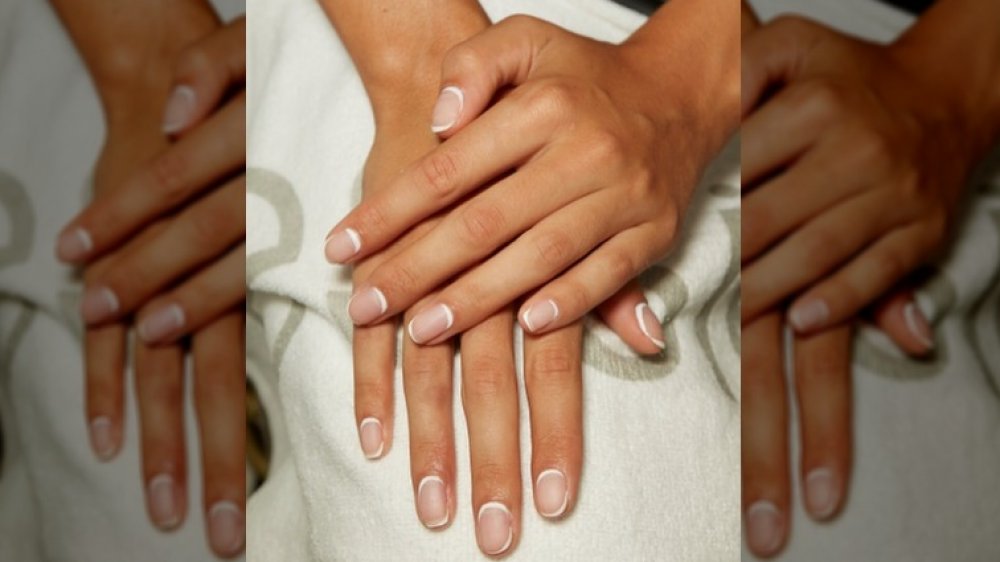 Double corner French manicure, a 2020 nail trend