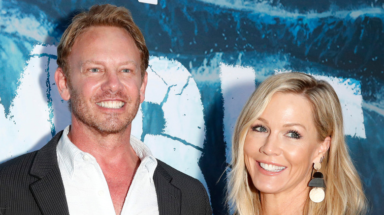 Ian Ziering and Jennie Garth smile