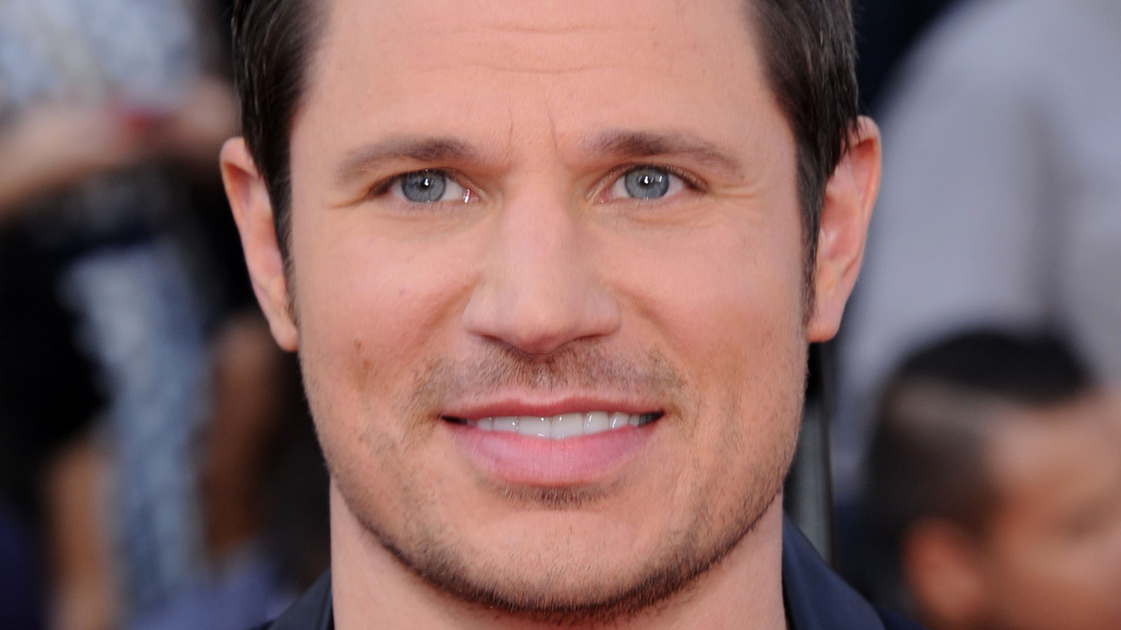 Love is Blind' host Nick Lachey reveals weird travel quirk