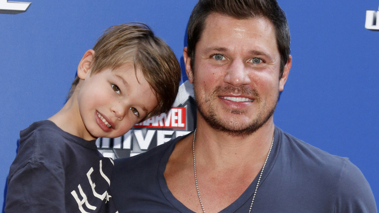 Nick Lachey with his son