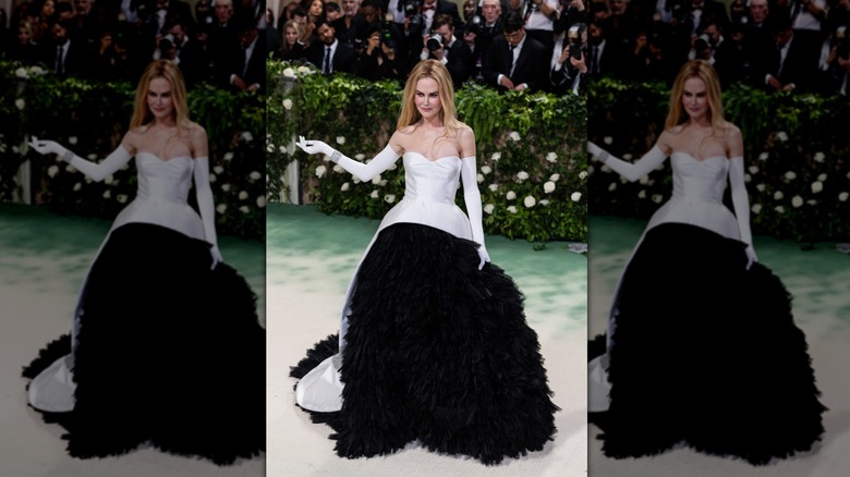 Nicole Kidman posing at 2024 Met Gala