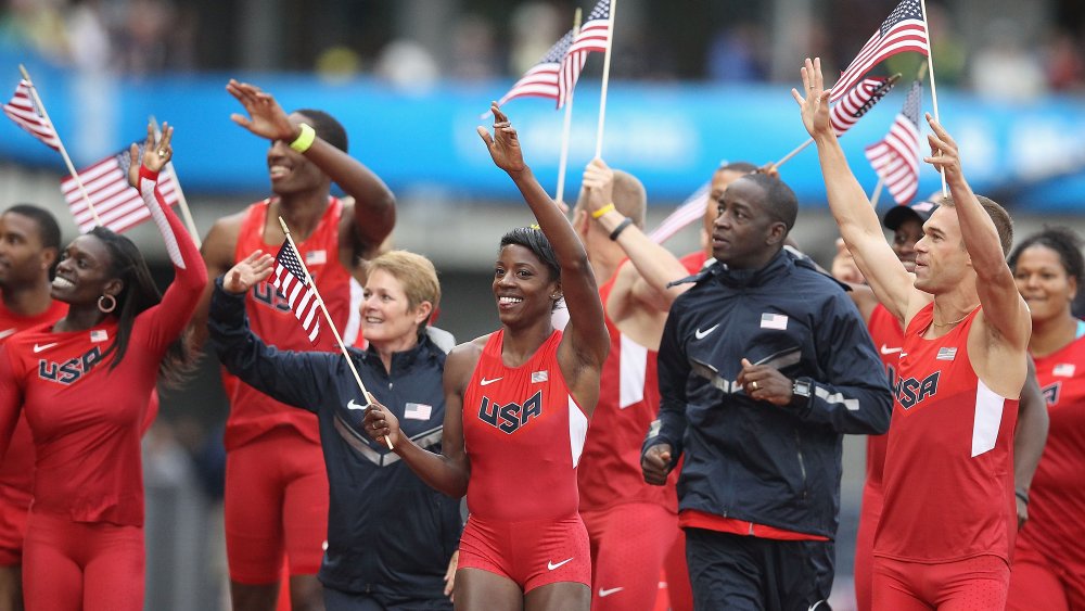 Alysia Montano waving to the crowds