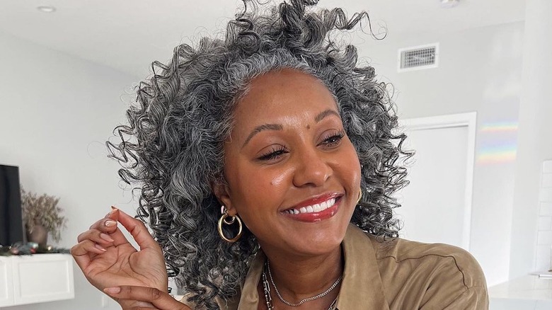 No Dye Necessary How Rocking Your Gray Hair Can Be Empowering