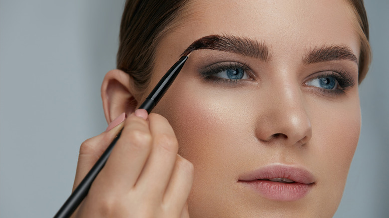 Eyebrow shaping 