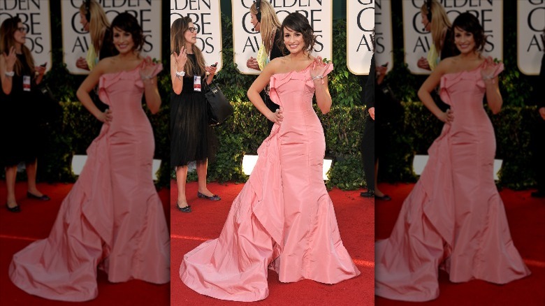 Lea Michele waving at Golden Globe Awards