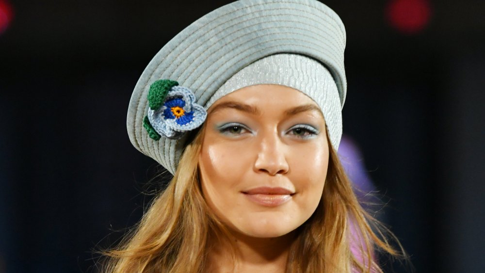 Gigi Hadid wearing an old-school makeup trend