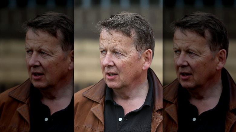 Bill Turnbull looking away 