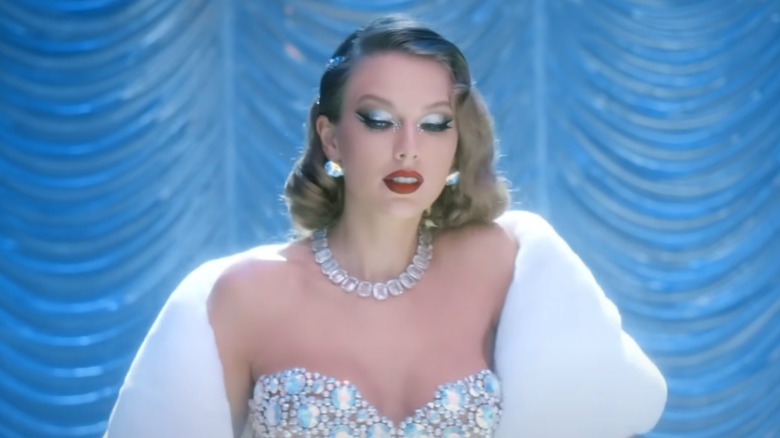 Taylor Swift in 'Bejeweled' video