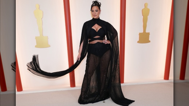 Ashley Graham posing at the Oscars