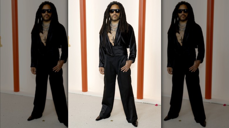 Lenny Kravitz wearing all black at the Oscars