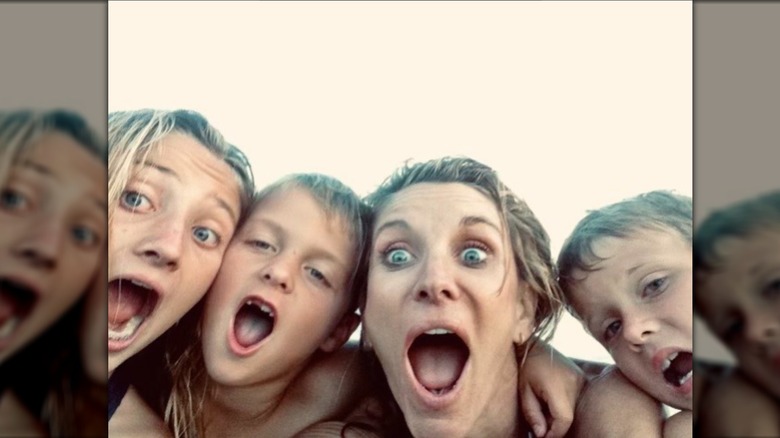 Jillian Fink and children, funny faces