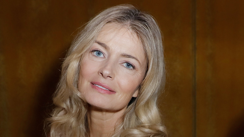 Paulina Porizkova signing autographs at event