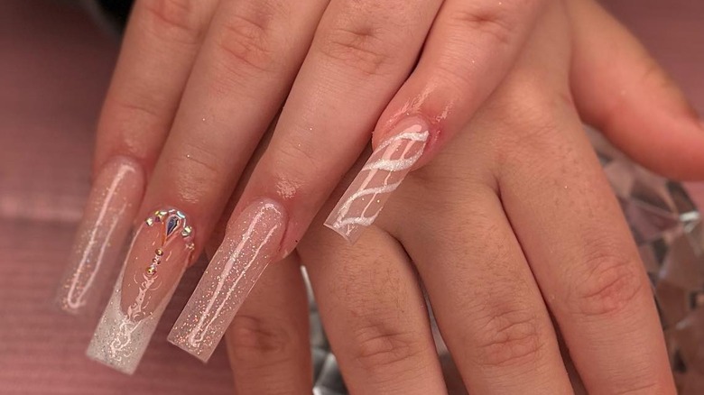 Square nails with pixie dust 