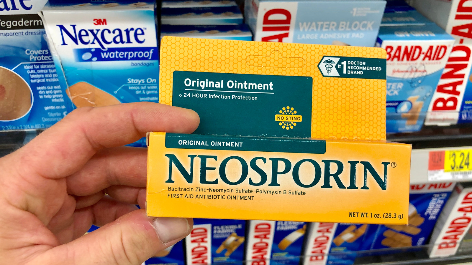 Polysporin Vs Neosporin What s The Difference 