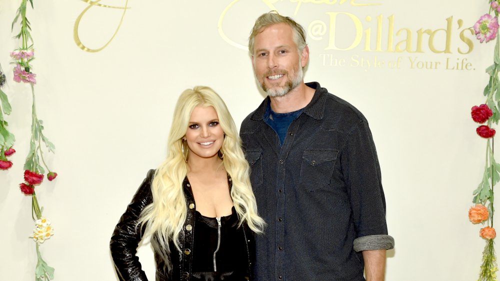 pop star Jessica Simpson and husband Eric Johnson 