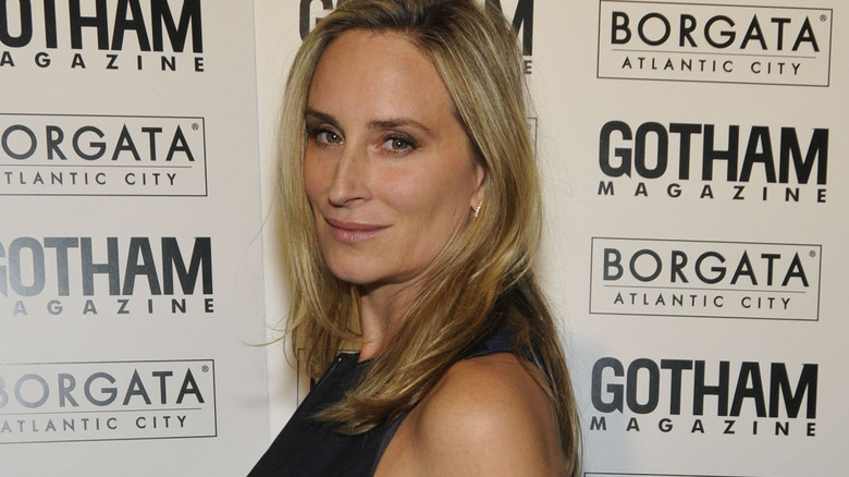 Sonja Morgan posing