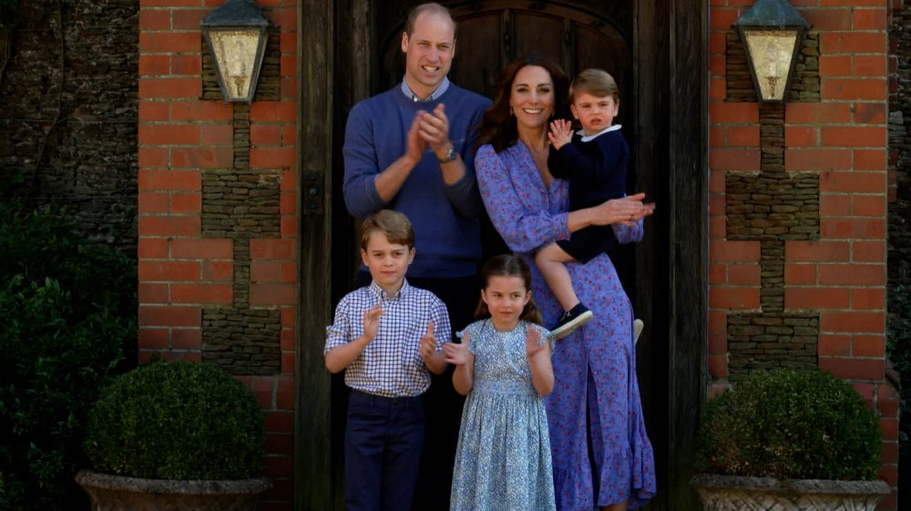 Cambridges taking part in Clap for Carers