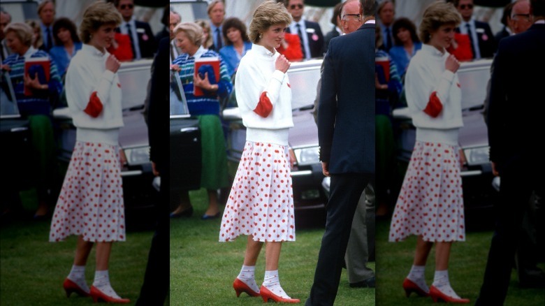 Diana in polka dots 