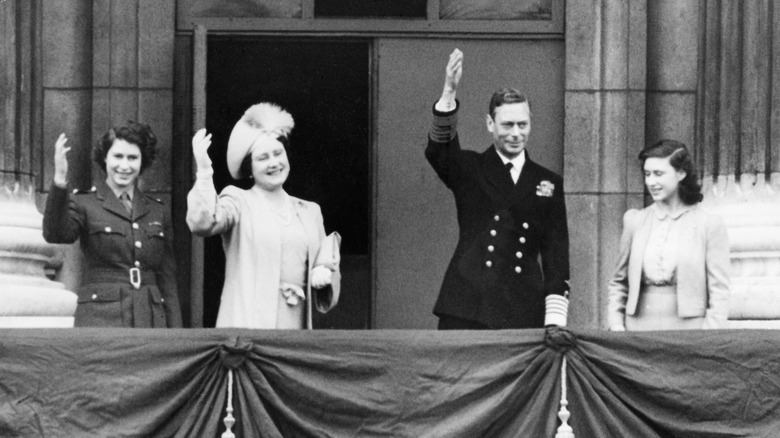 Royal family on VE Day