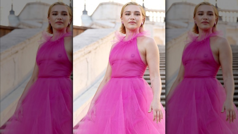 Florence Pugh poses in pink Valentino