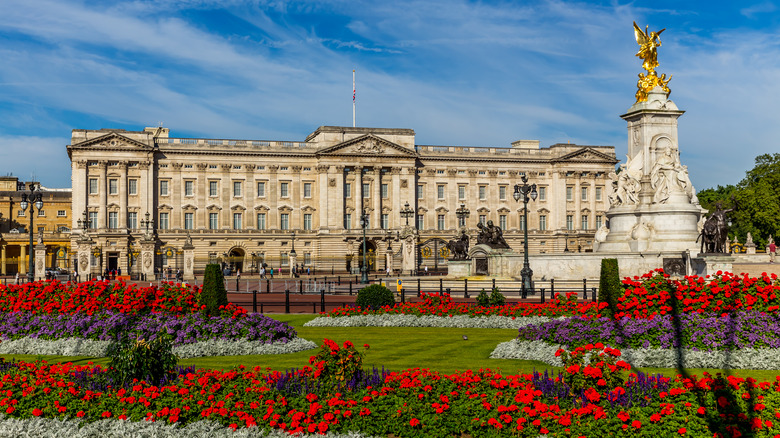 Buckingham Palace 