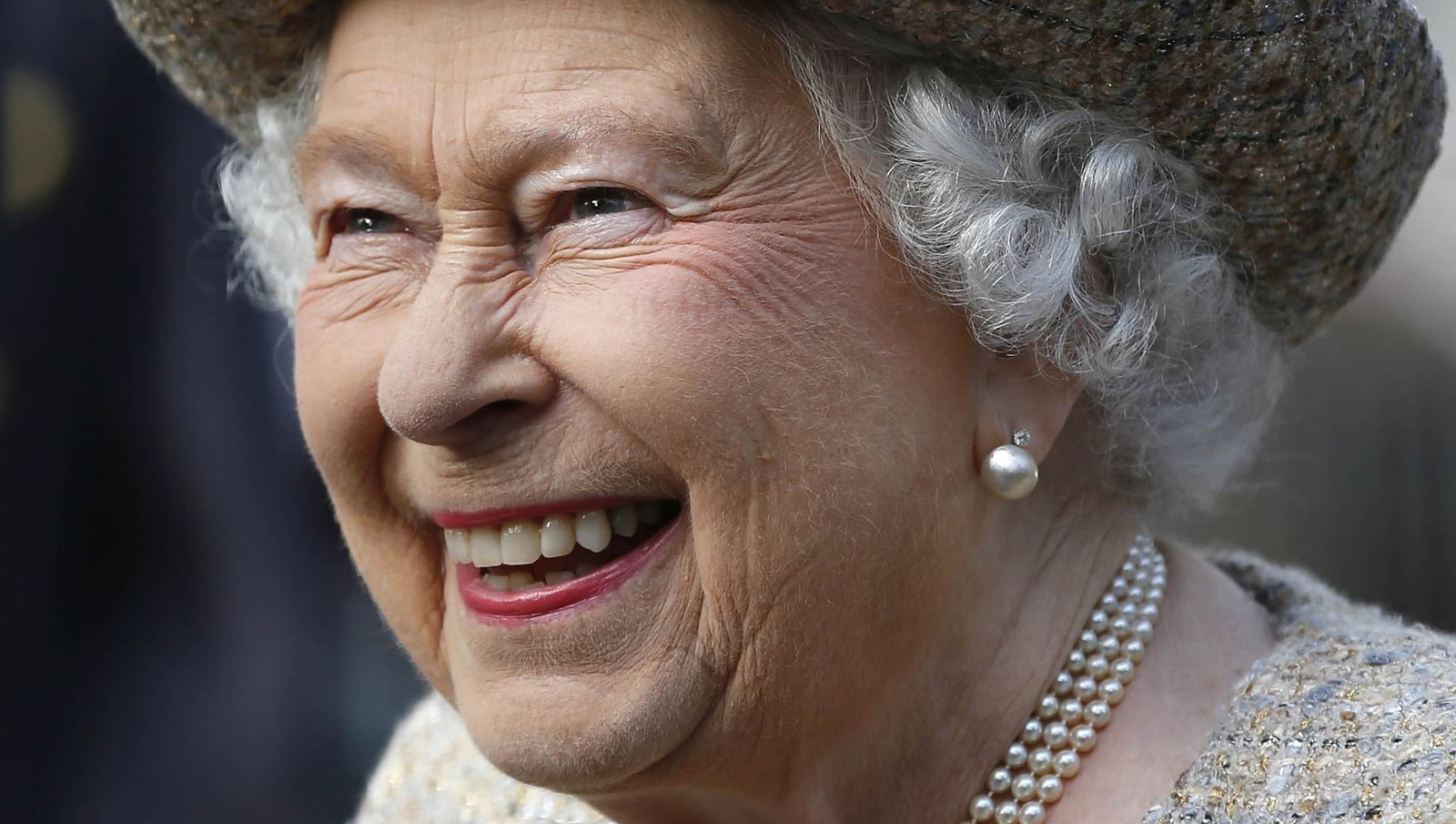 Queen Elizabeth S Funniest Moments Bluu Interactive