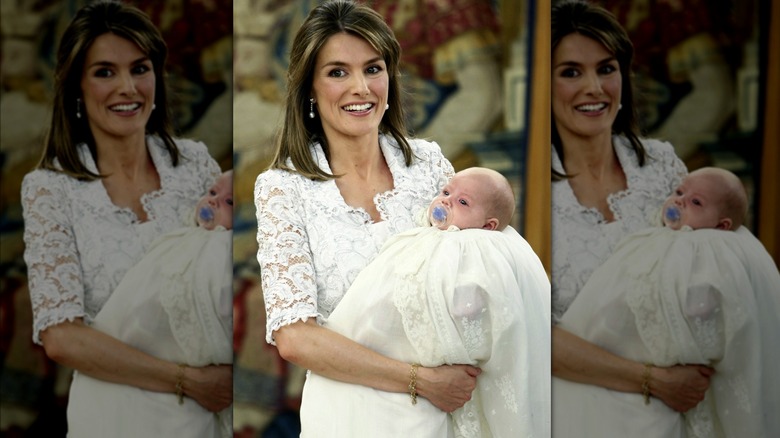 Queen Letizia holding Princess Sofia on baptism day