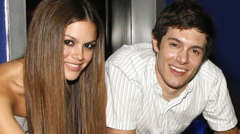 Rachel Bilson and Adam Brody smiling