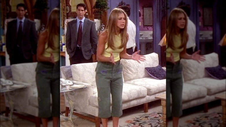 Rachel in capris in "Friends"