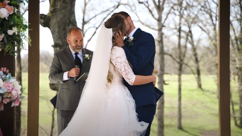 Katey and Jedidiah Duggar kissing