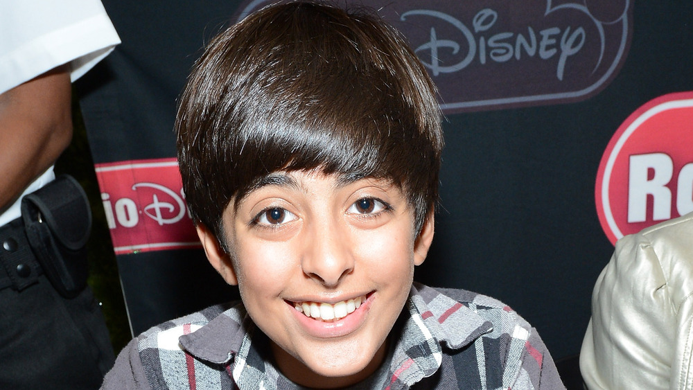 Karan Brar signing autographs in 2012