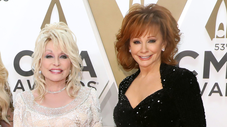 Dolly Parton and Reba McEntire