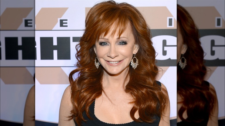 Reba McEntire long hair with waves