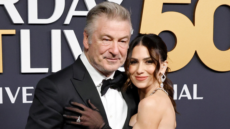 Alec and Hilaria Baldwin posing