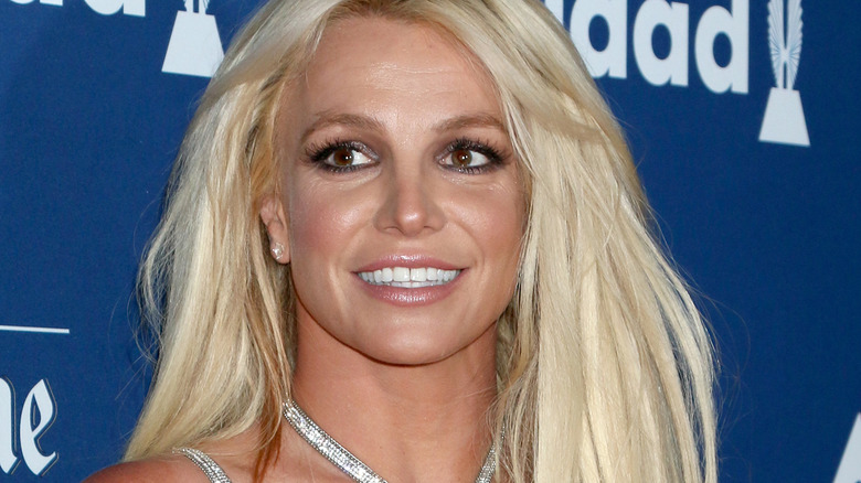 Britney Spears smiles at event 