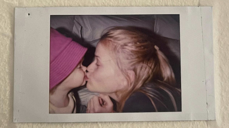 Reese Witherspoon kissing baby Ava